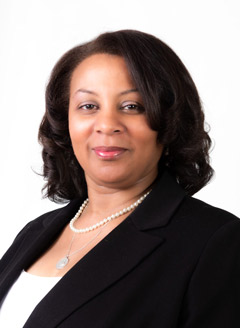 Dawn Hinton headshot